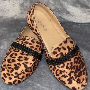 TORRID  TAN LEOPARD FAUX SUEDE EMBELLISHED/rhinestone BAND LOAFER